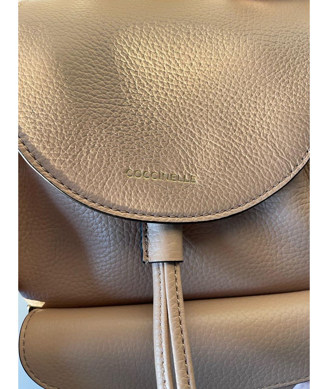 COCCINELLE Бежевый кожаный рюкзак, фото 5