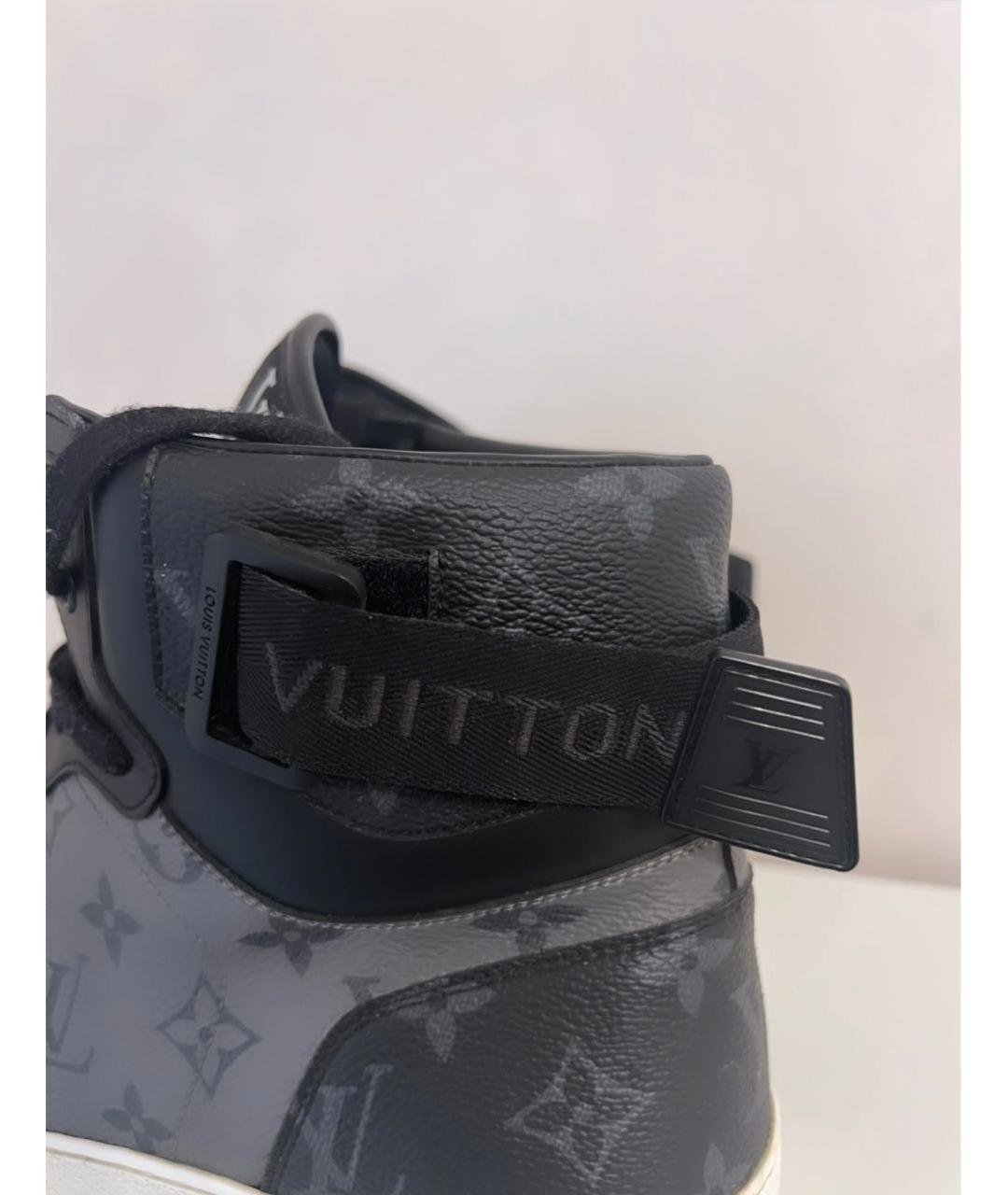 LOUIS VUITTON PRE-OWNED Антрацитовые кожаные высокие кроссовки / кеды, фото 3