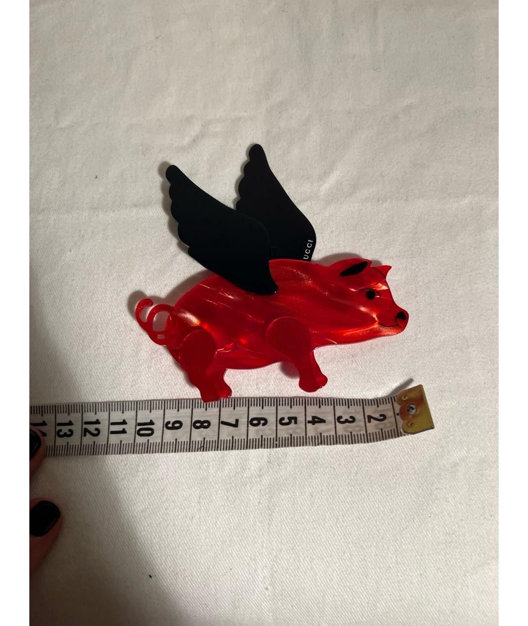 Gucci hot sale pig brooch