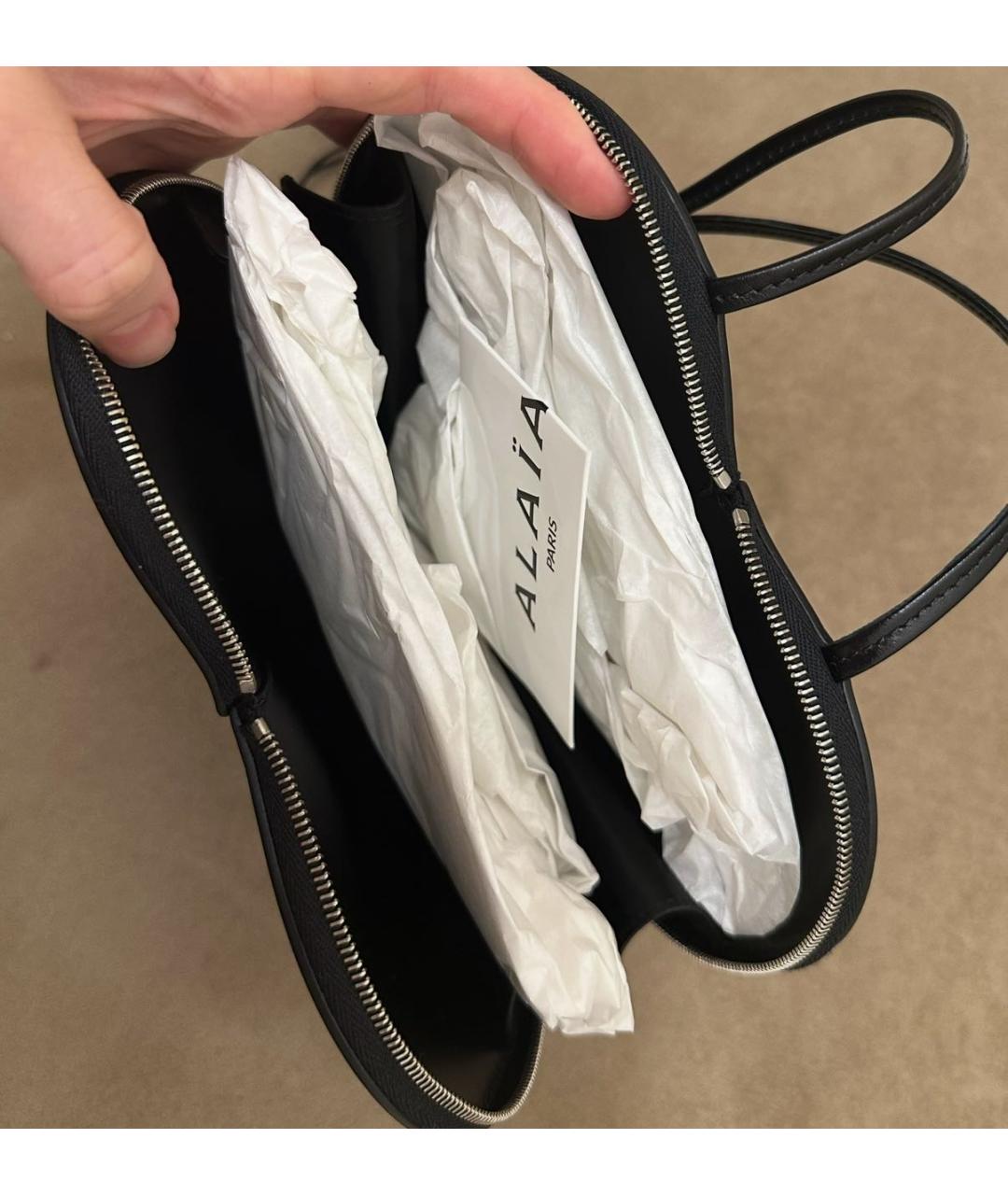 ALAIA Черная кожаная сумка через плечо, фото 5