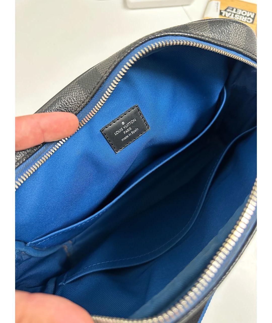 LOUIS VUITTON Черная кожаная сумка на плечо, фото 4