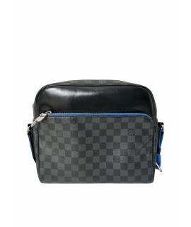 LOUIS VUITTON Сумка на плечо