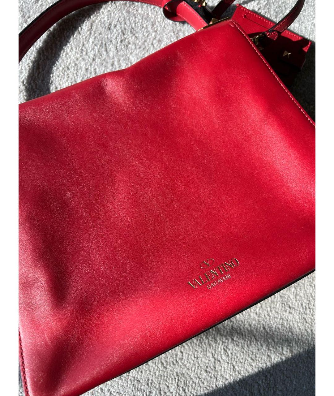 VALENTINO Бордовая кожаная сумка через плечо, фото 2