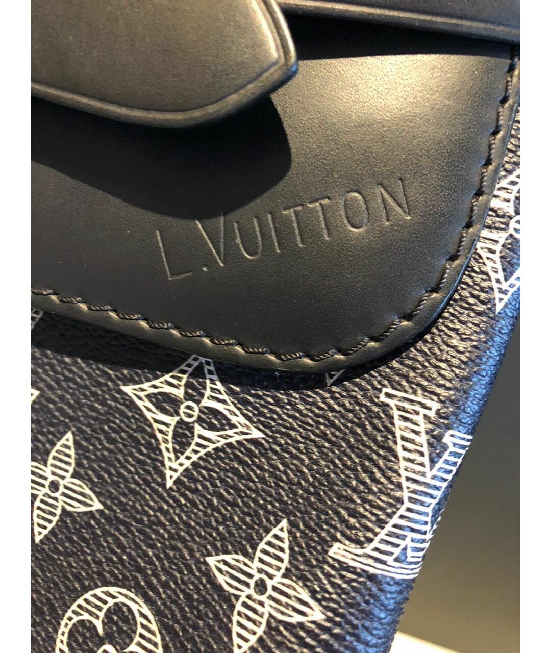 LOUIS VUITTON PRE-OWNED Темно-синий кожаный рюкзак, фото 5