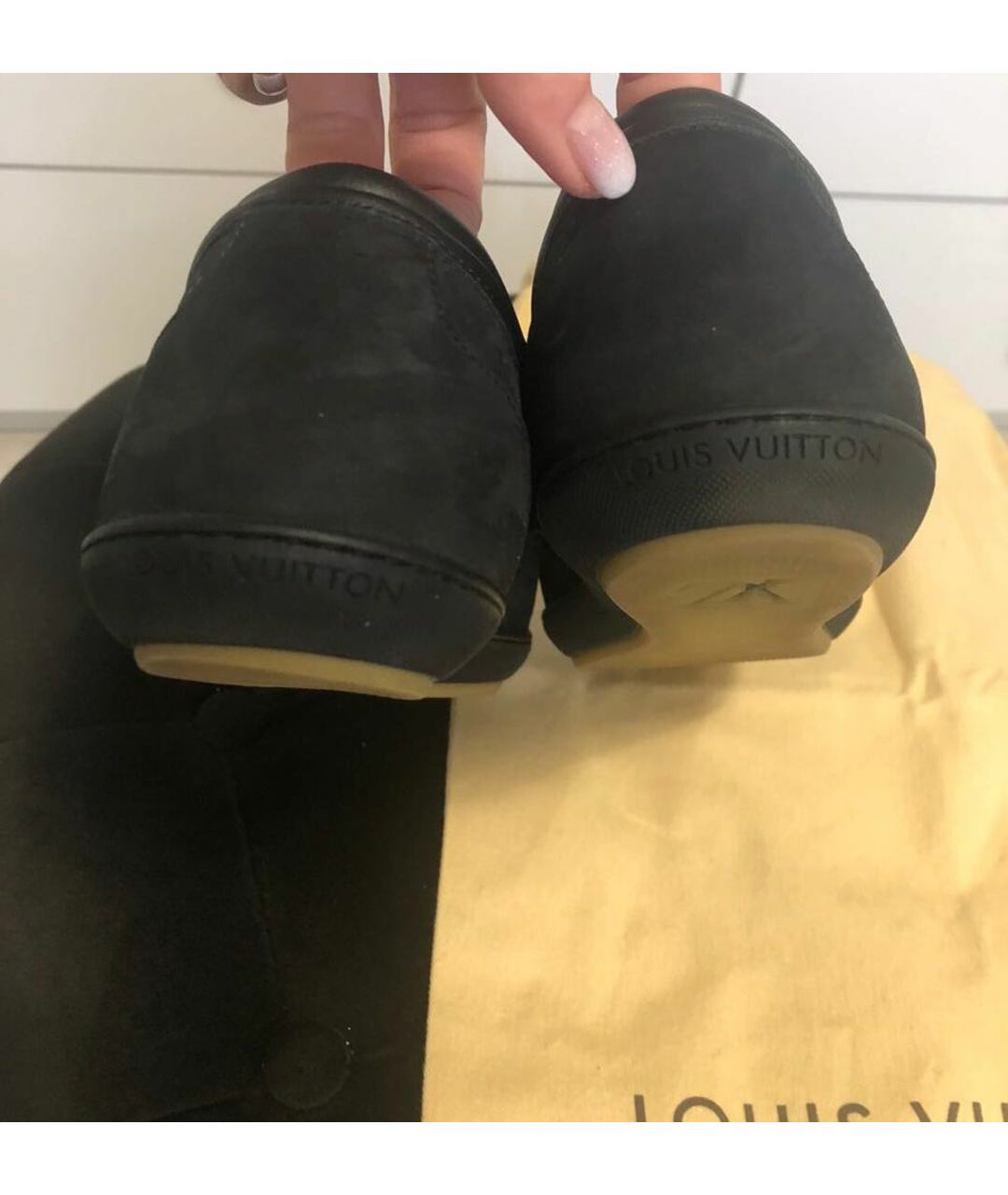 LOUIS VUITTON PRE-OWNED Черные кожаные кроссовки, фото 5