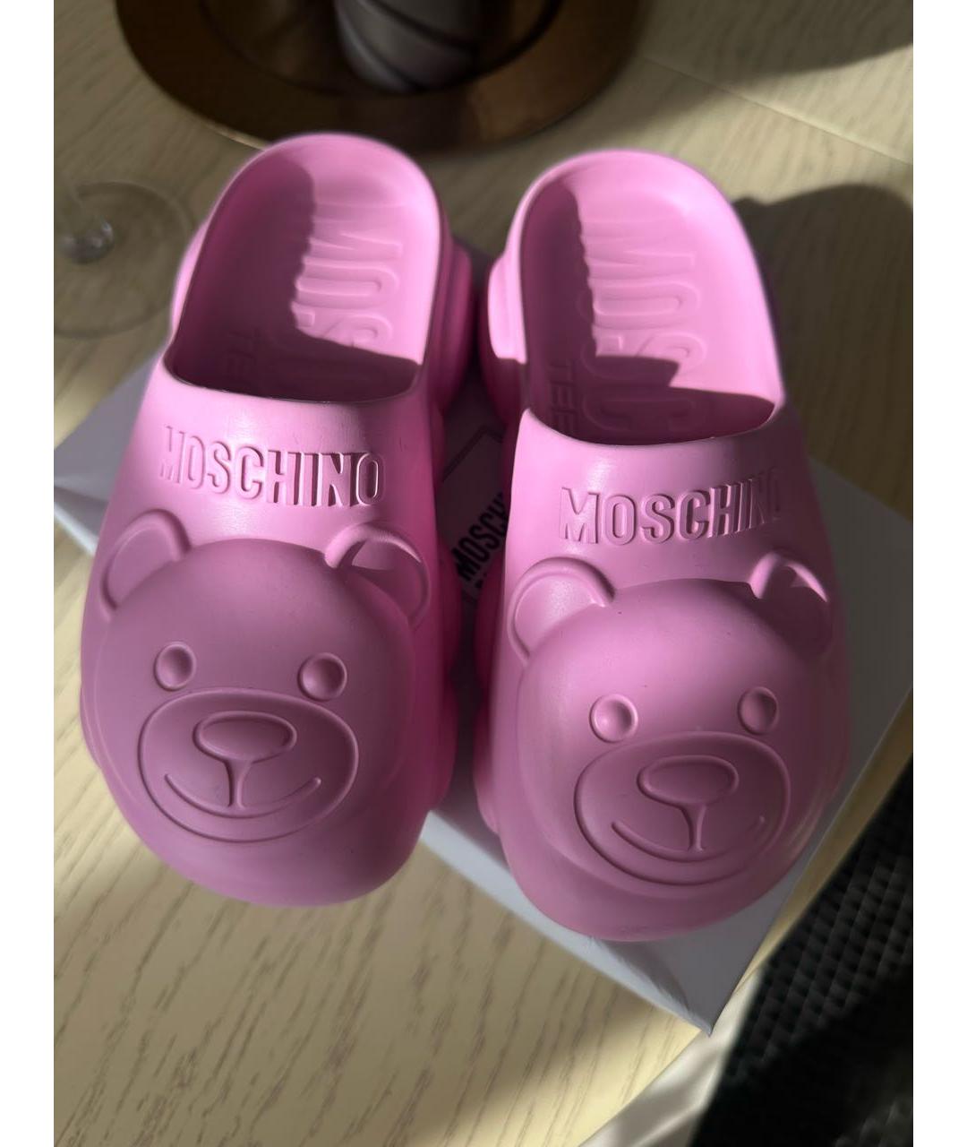 MOSCHINO Розовые резиновые сандалии и шлепанцы, фото 2