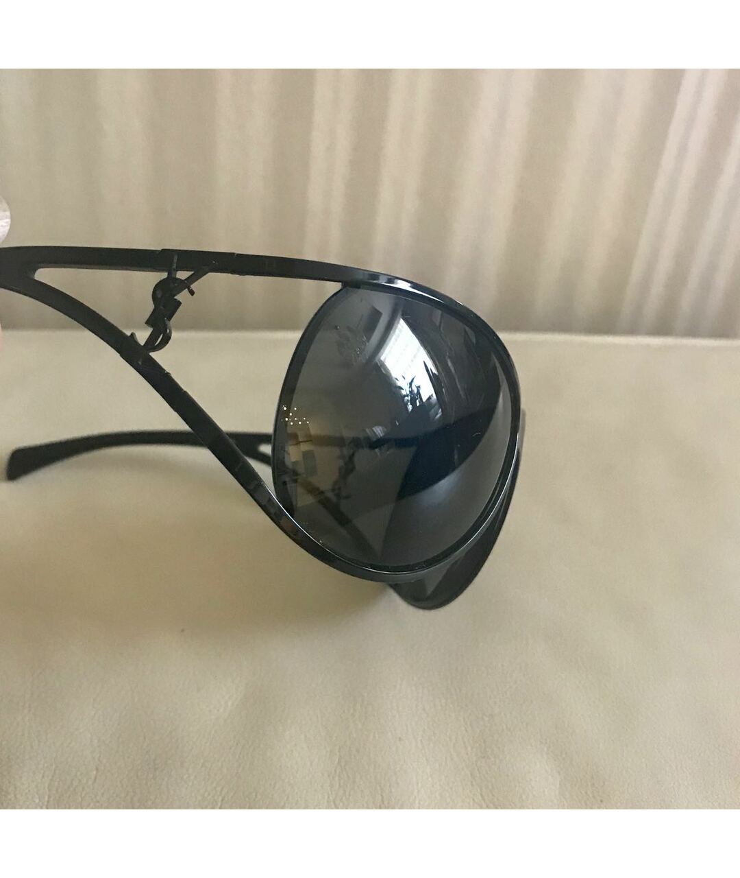 YVES SAINT LAURENT VINTAGE Черные пластиковые солнцезащитные очки, фото 3
