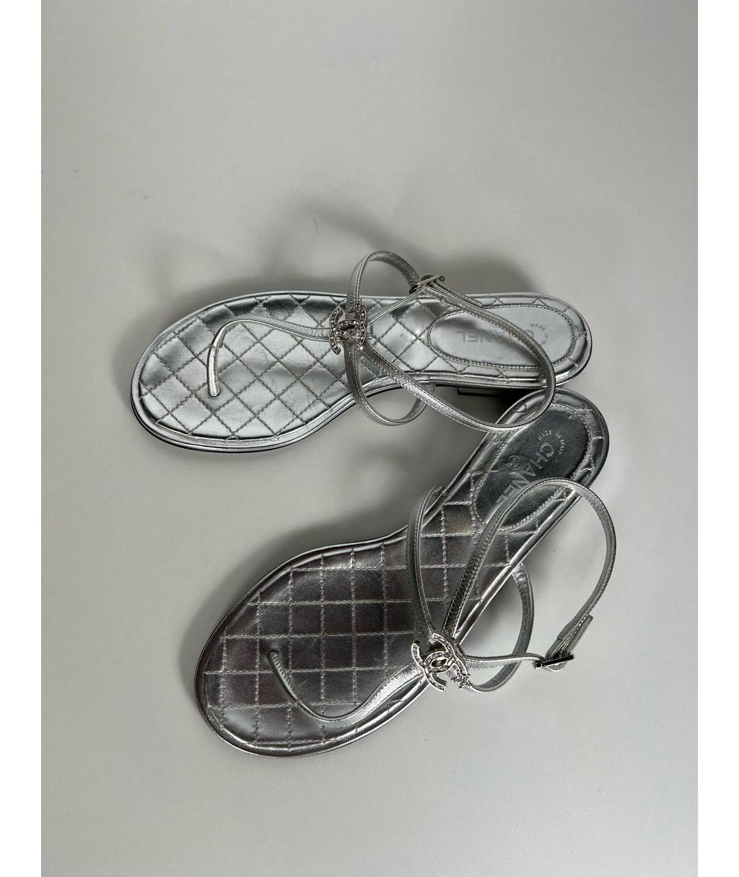 CHANEL PRE-OWNED Серебряные сандалии, фото 4