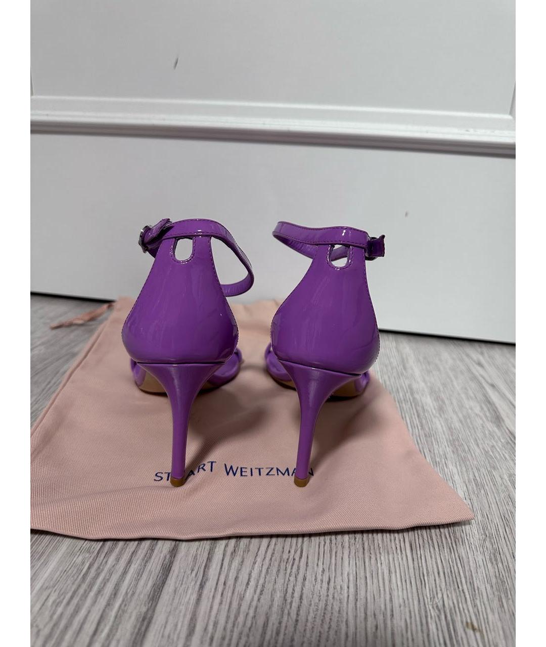 STUART WEITZMAN Фиолетовые босоножки из лакированной кожи, фото 4