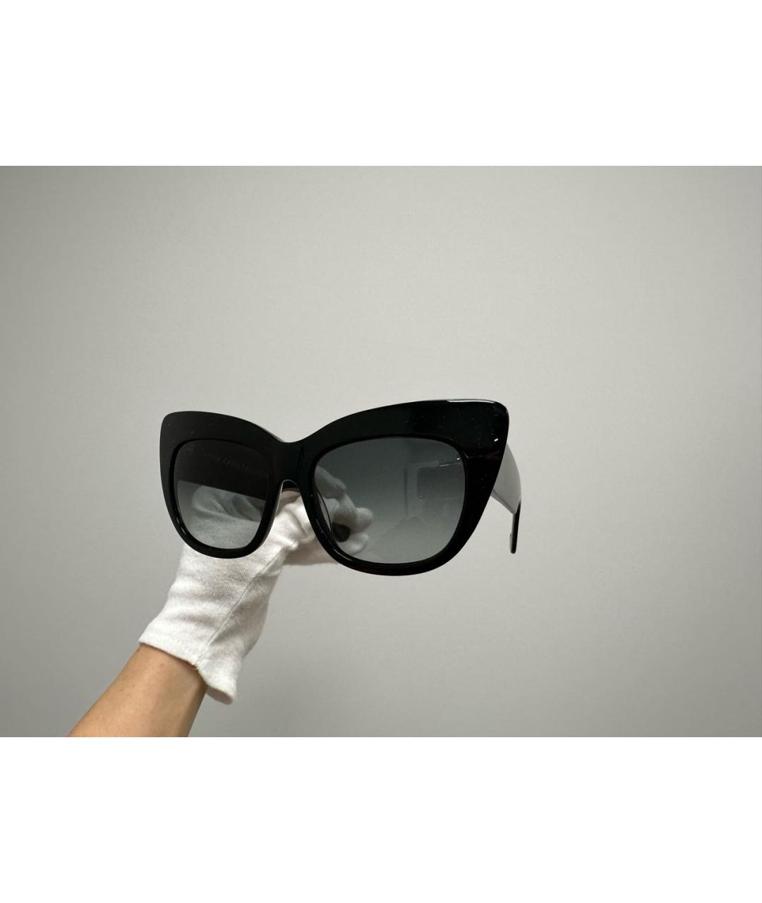 ANNA KARIN KARLSSON Черные пластиковые солнцезащитные очки, фото 2