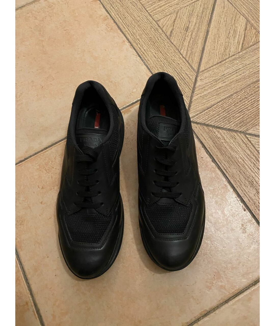 PRADA Черные кожаные кроссовки, фото 2