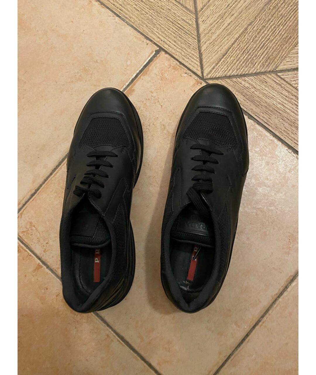 PRADA Черные кожаные кроссовки, фото 3