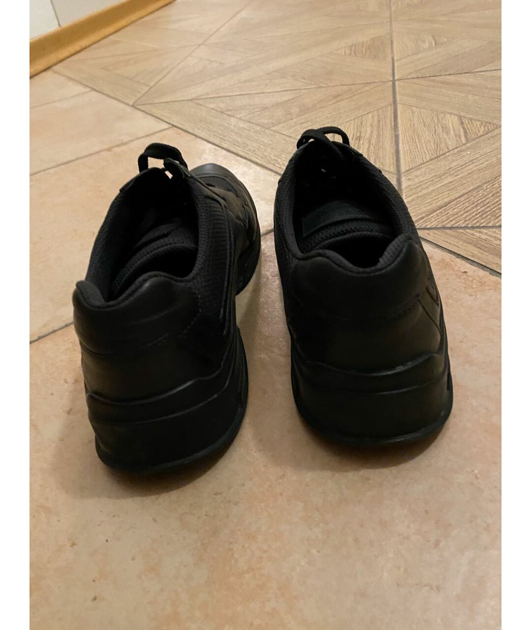 PRADA Черные кожаные кроссовки, фото 4