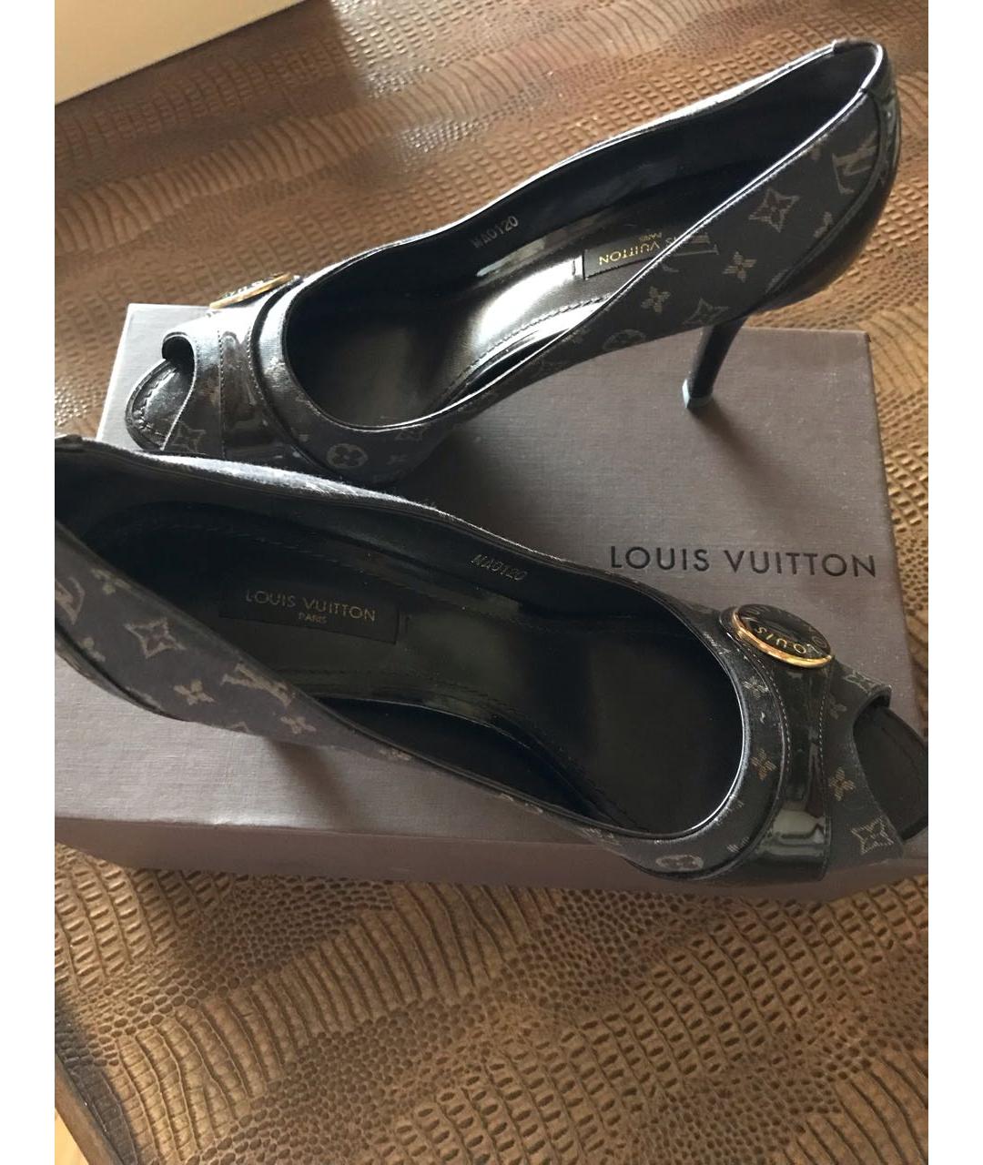 LOUIS VUITTON PRE-OWNED Коричневые текстильные туфли, фото 2