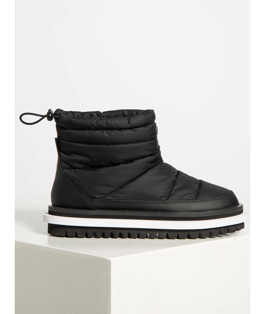 Tommy hilfiger store ugg boots