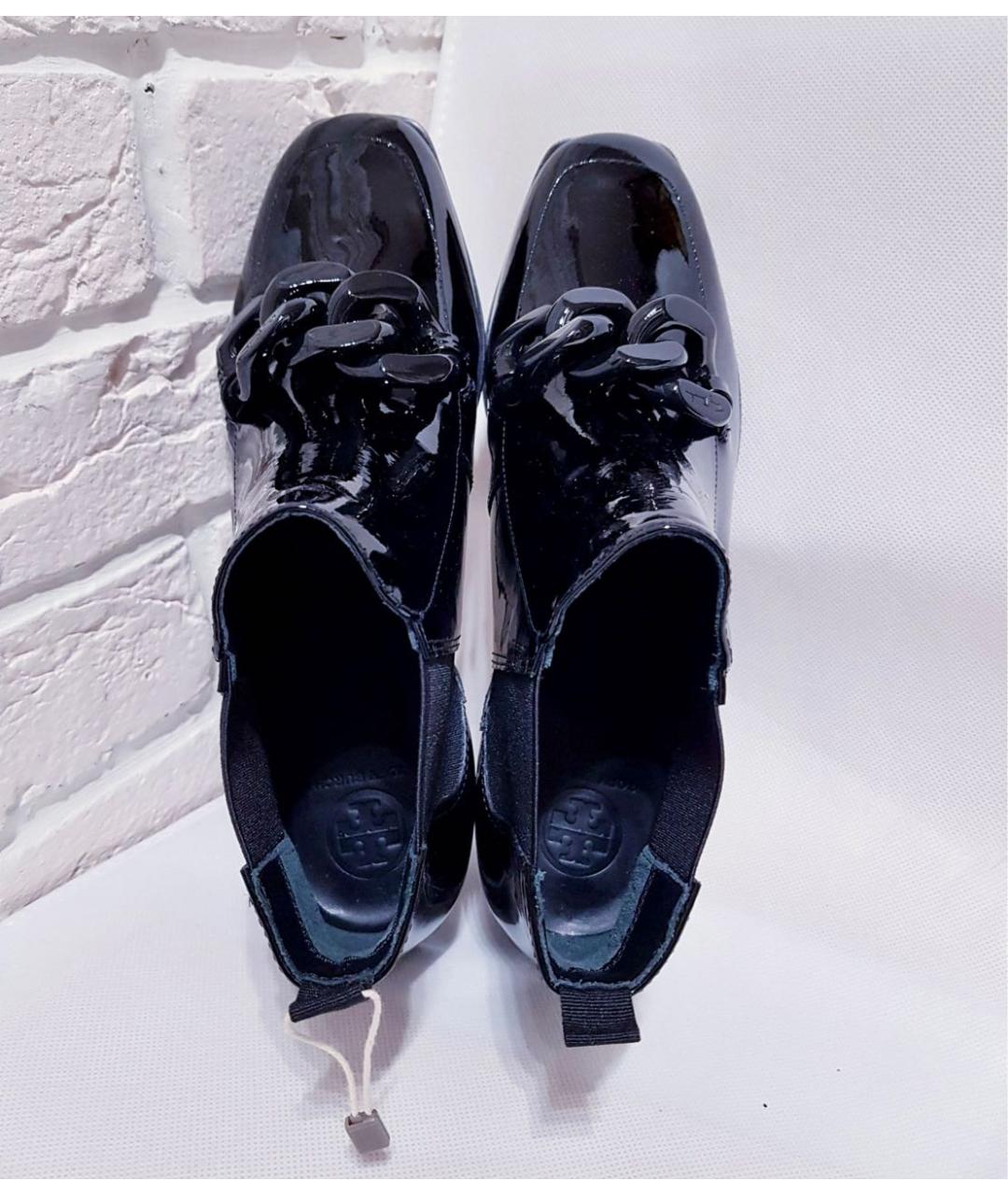TORY BURCH Черные ботинки из лакированной кожи, фото 3