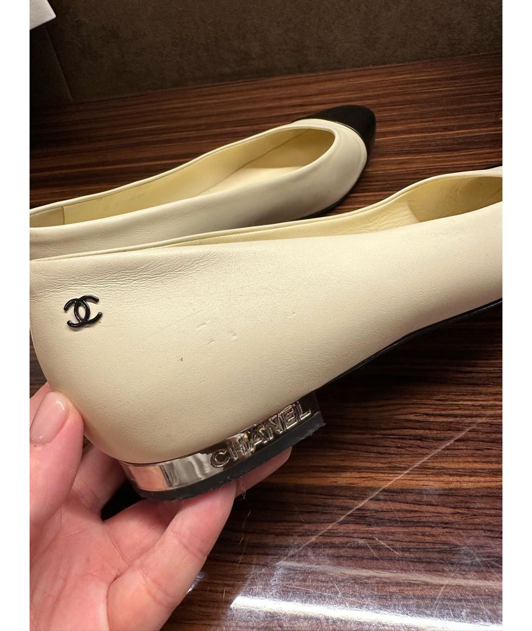 CHANEL Бежевые кожаные балетки, фото 4