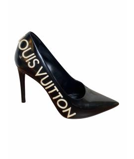 LOUIS VUITTON Туфли