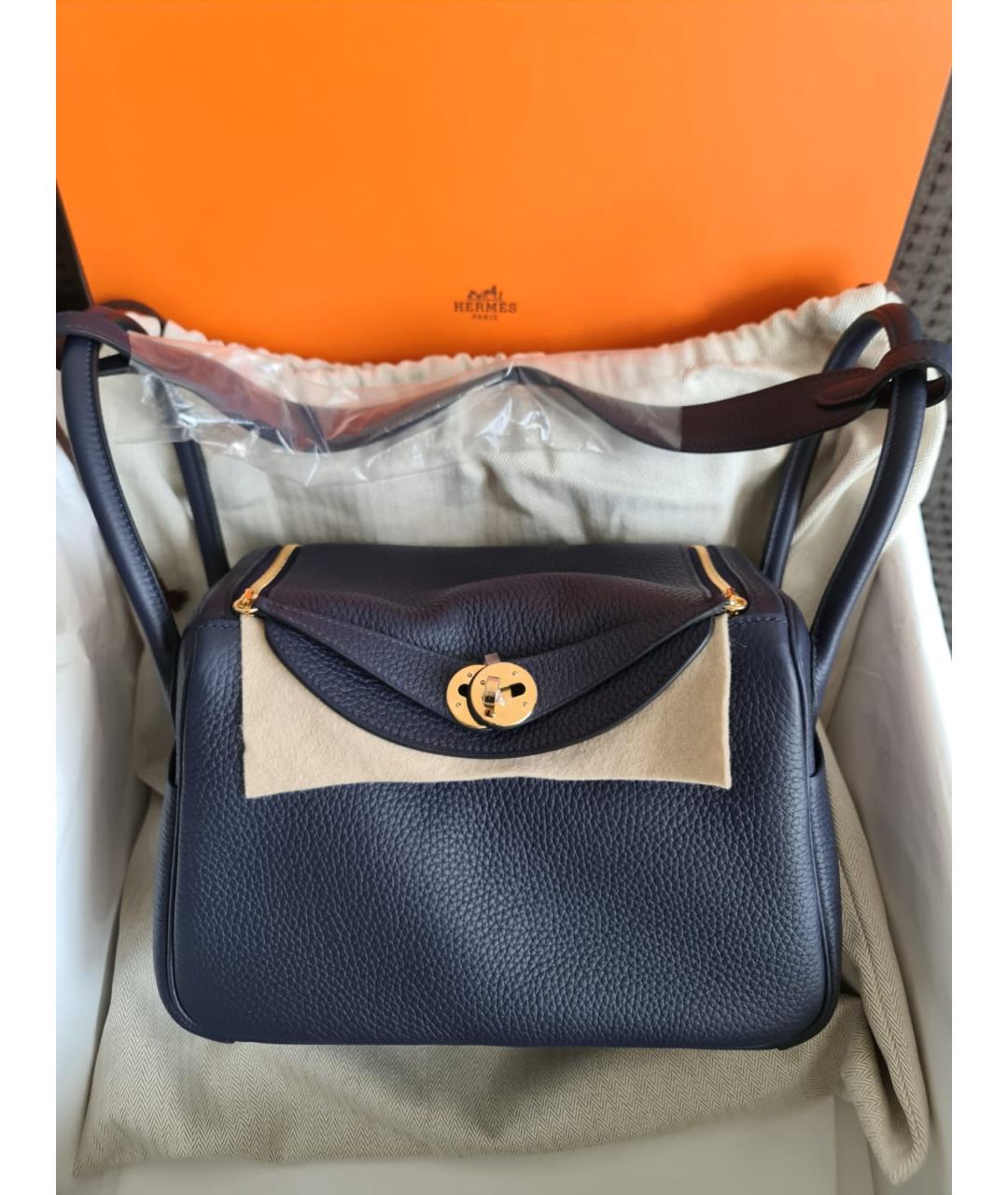 Hermes lindy bag 26 sale