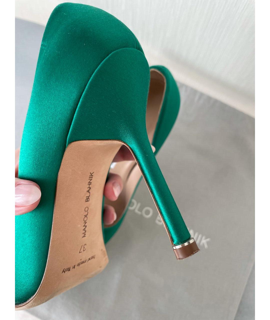 MANOLO BLAHNIK Зеленые текстильные туфли, фото 7