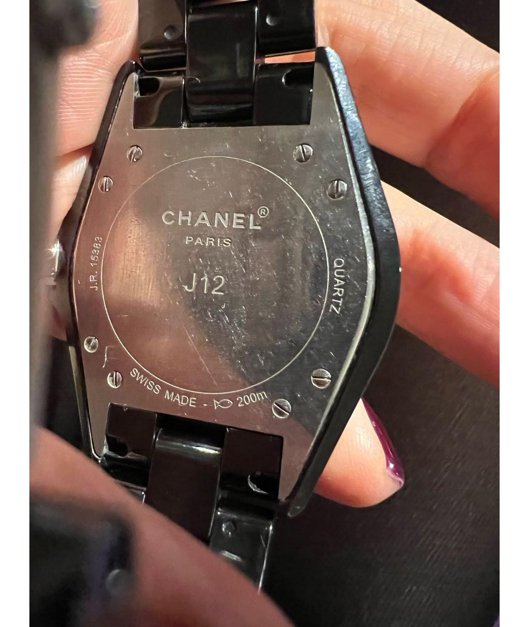 CHANEL PRE-OWNED Черные стеклянные часы, фото 2