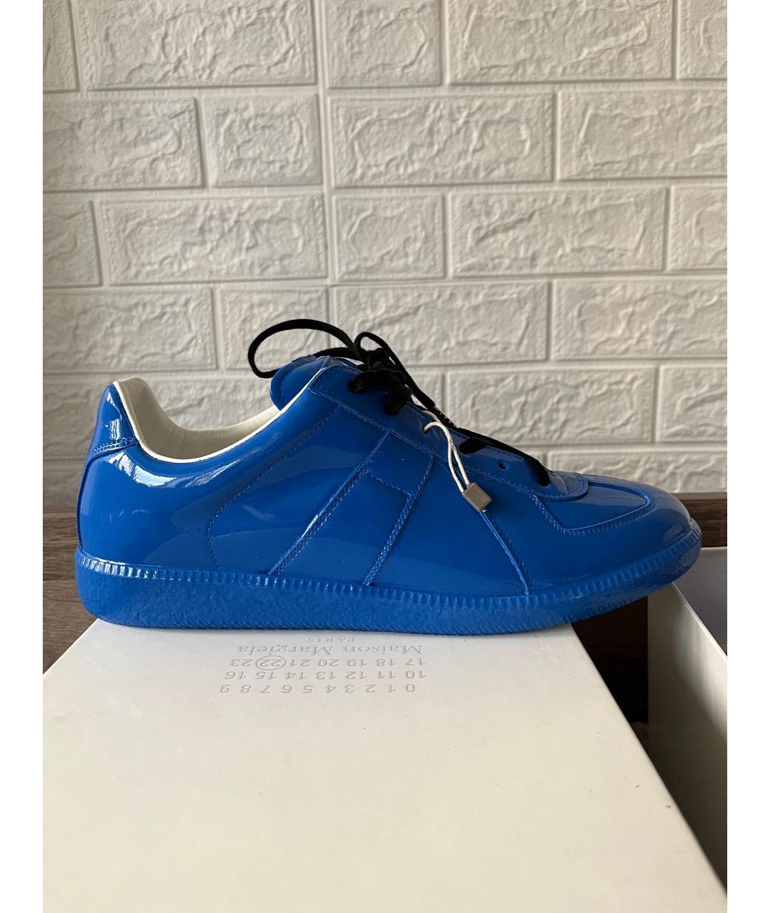 MAISON MARGIELA Синие низкие кроссовки / кеды из лакированной кожи, фото 8