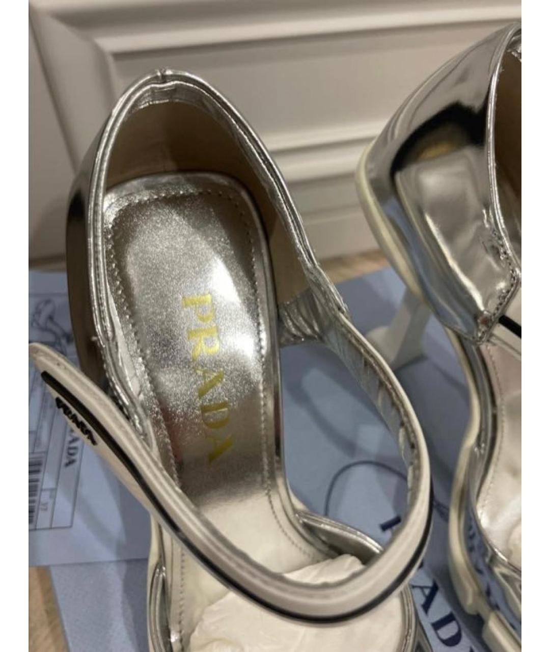 PRADA Серебряные кожаные босоножки, фото 3