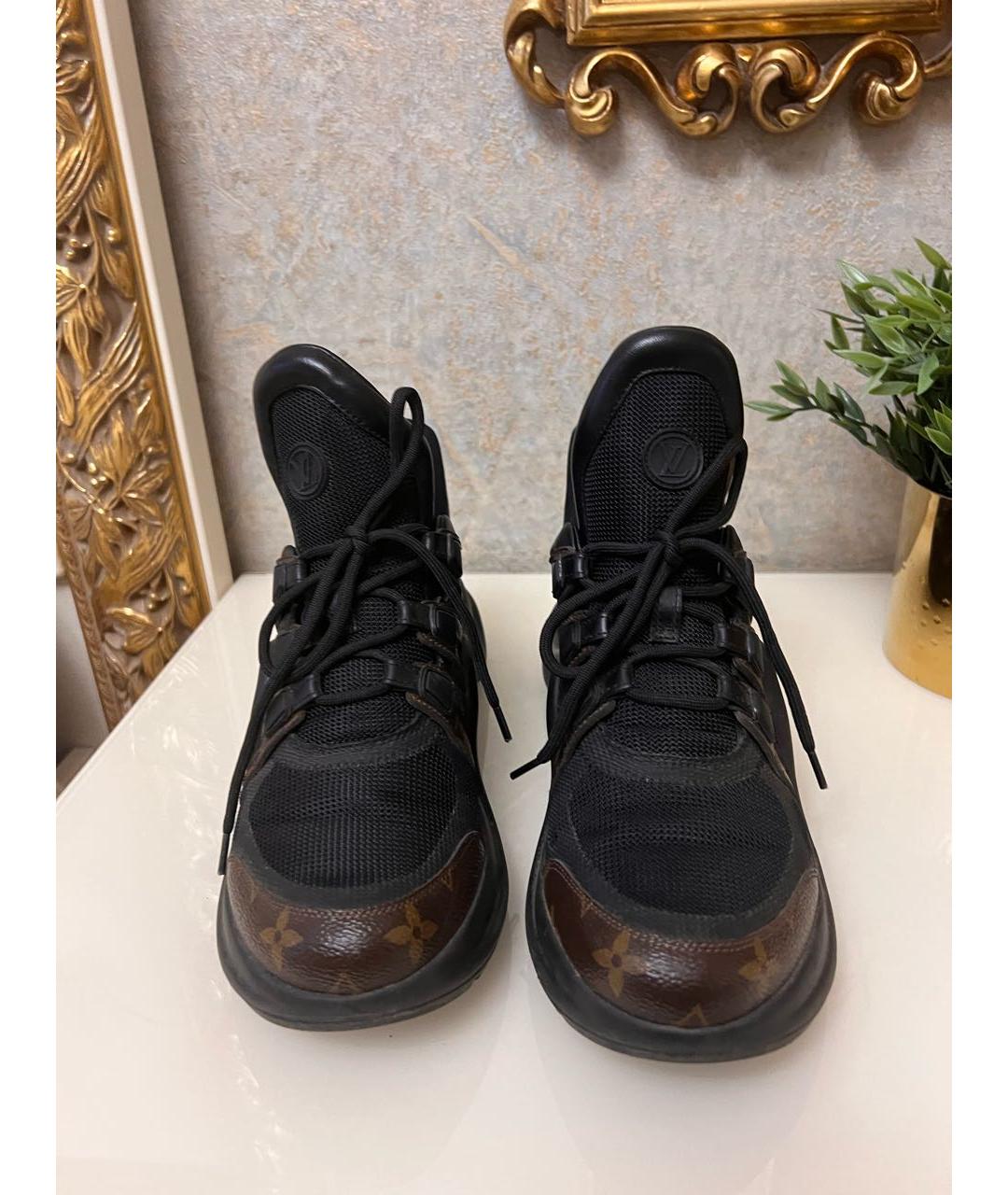 LOUIS VUITTON PRE-OWNED Черные кожаные кроссовки, фото 2