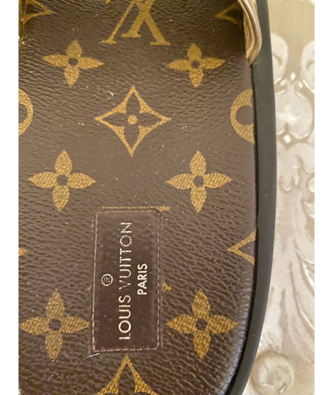 LOUIS VUITTON PRE-OWNED Золотые шлепанцы, фото 8