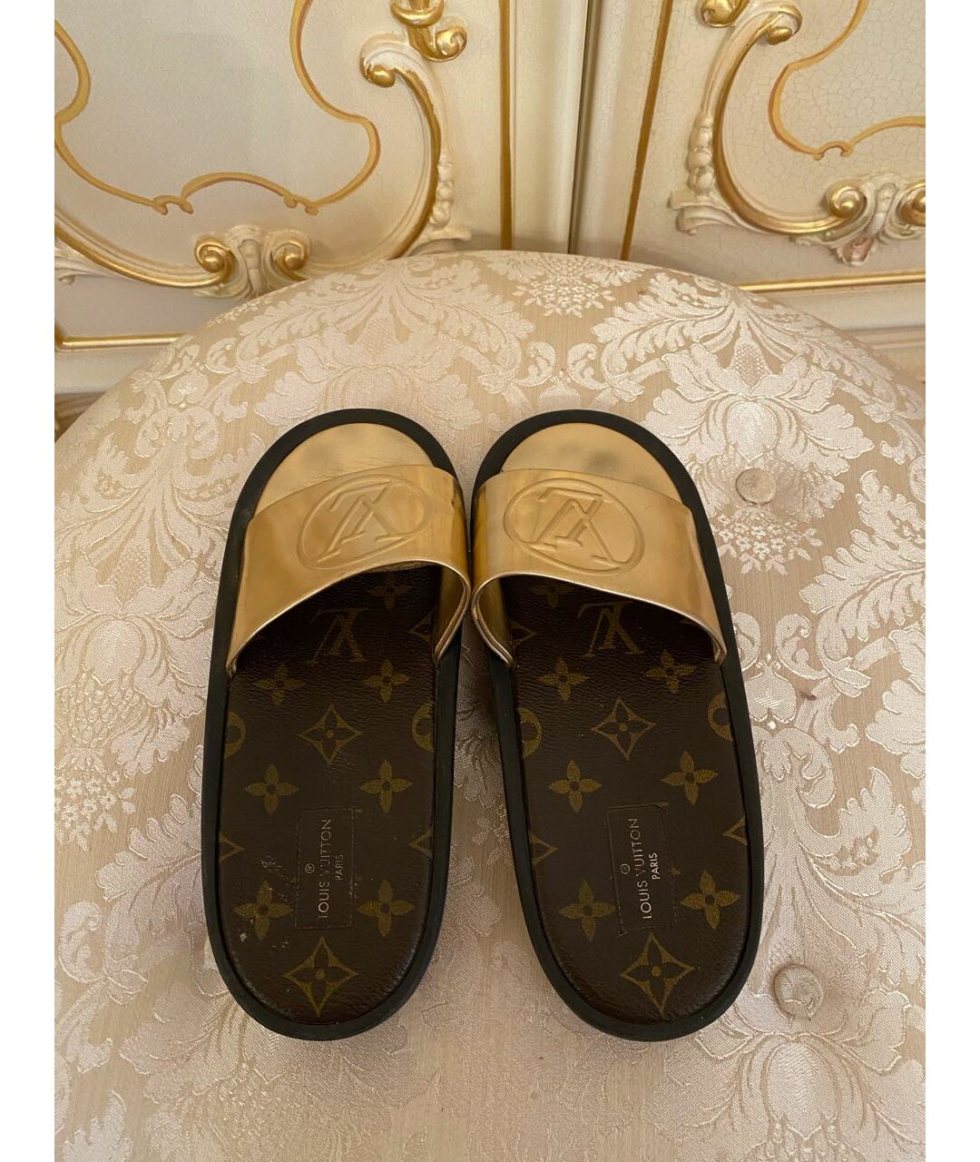 LOUIS VUITTON PRE-OWNED Золотые шлепанцы, фото 3