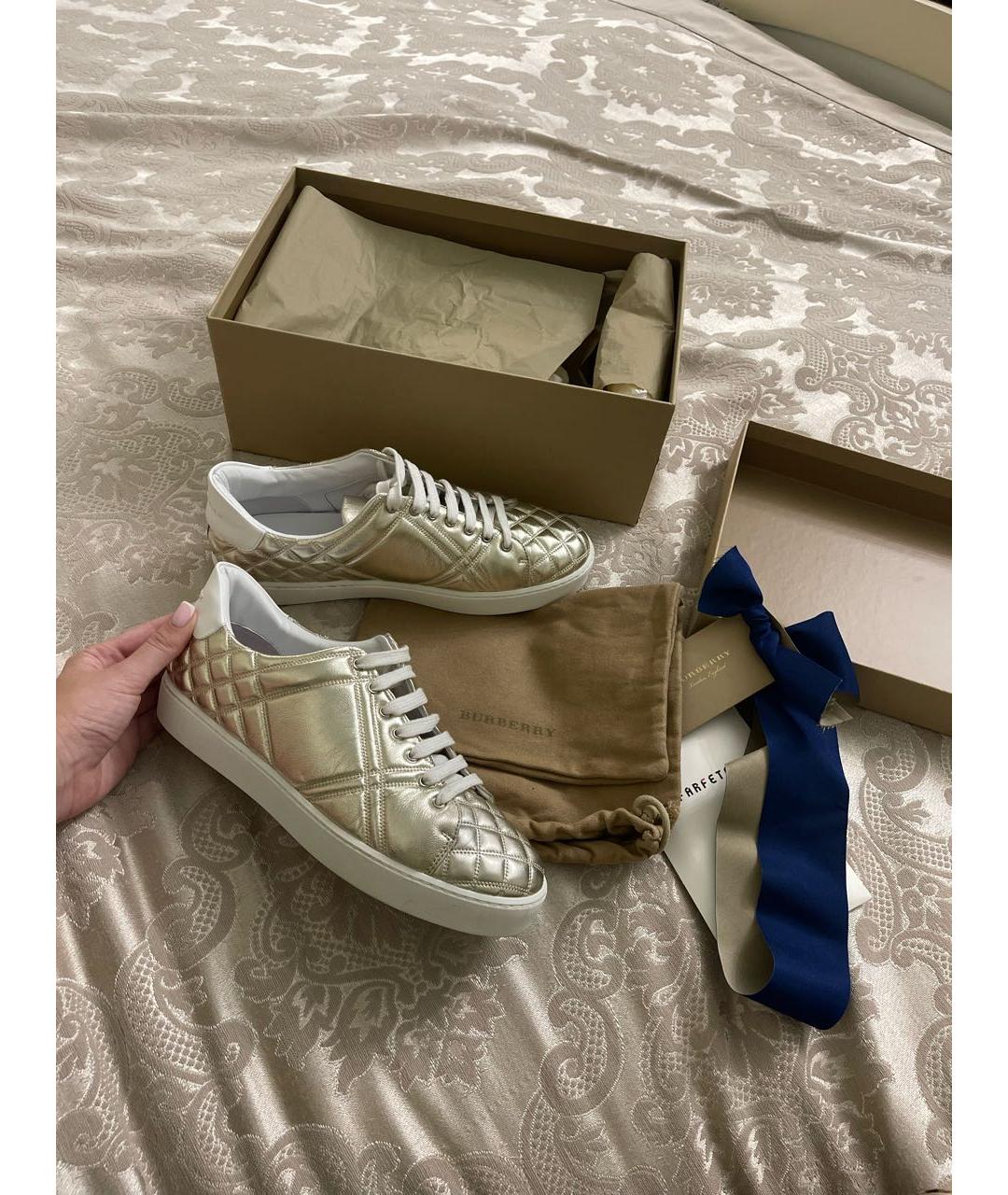 Burberry westford shop quilted sneakers