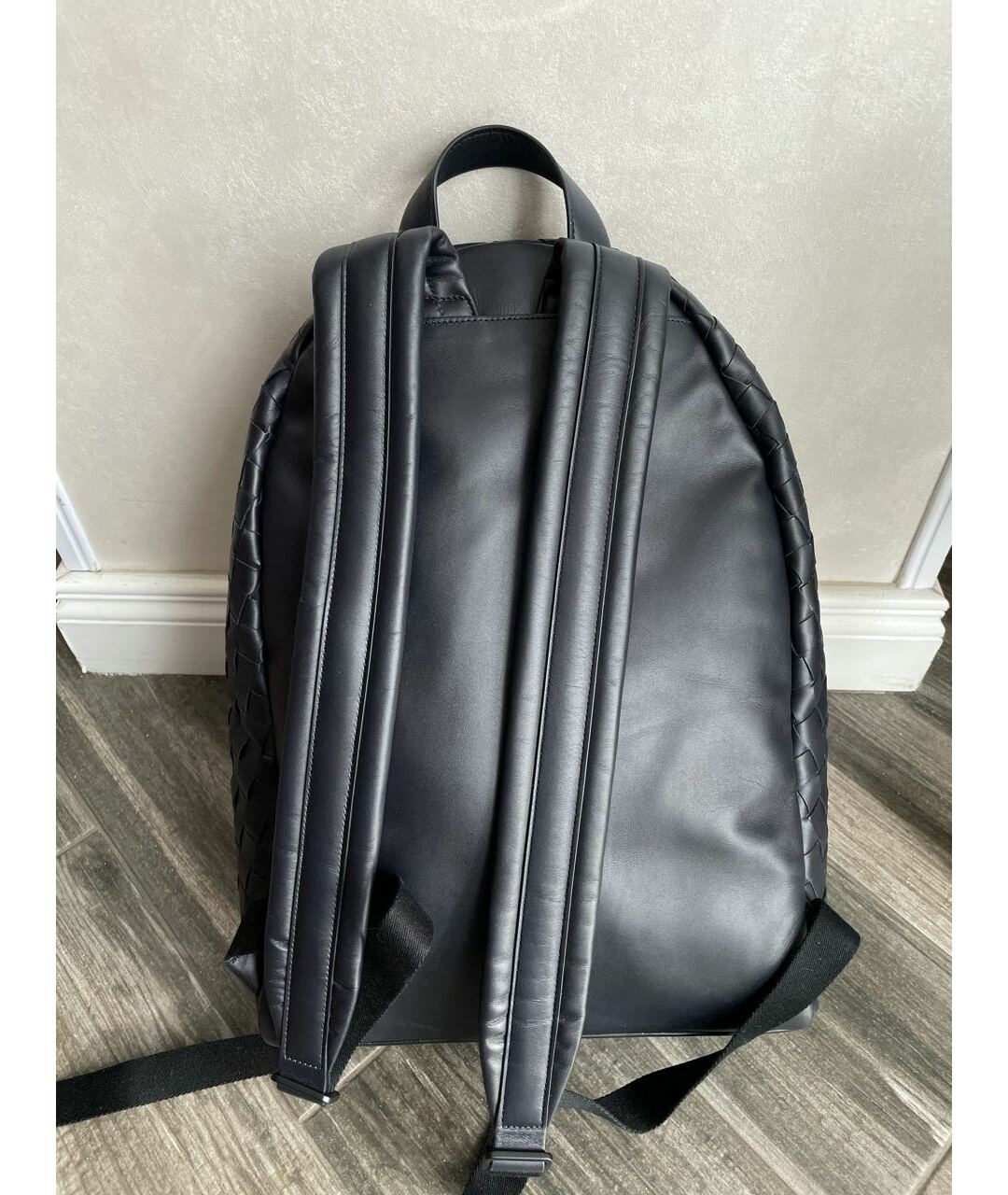 BOTTEGA VENETA Темно-синий кожаный рюкзак, фото 2