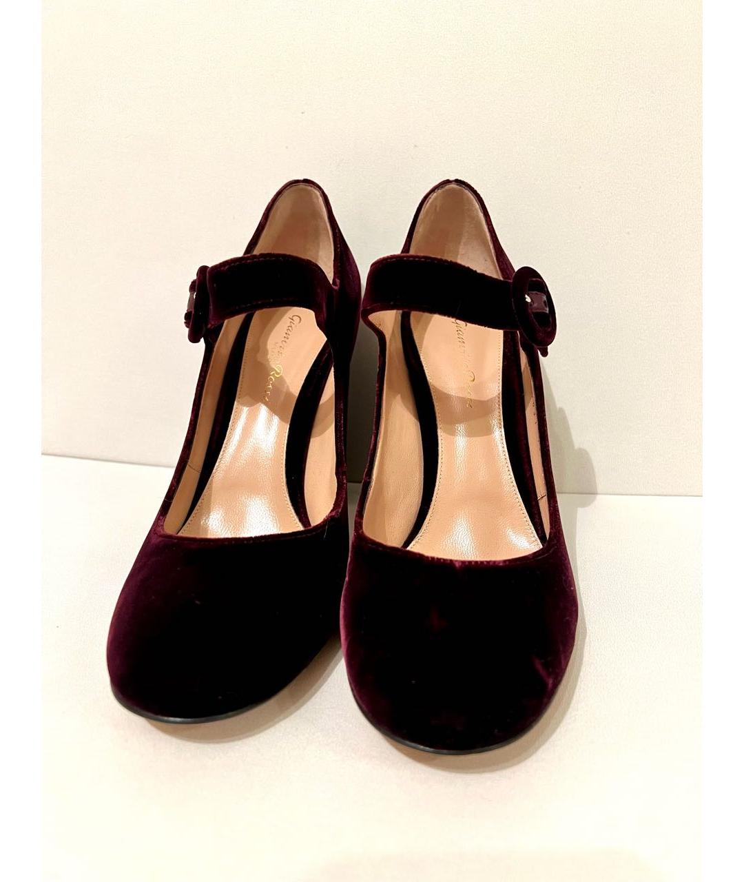 GIANVITO ROSSI Бордовые бархатные туфли, фото 2