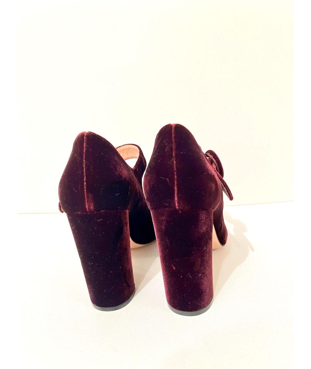 GIANVITO ROSSI Бордовые бархатные туфли, фото 4