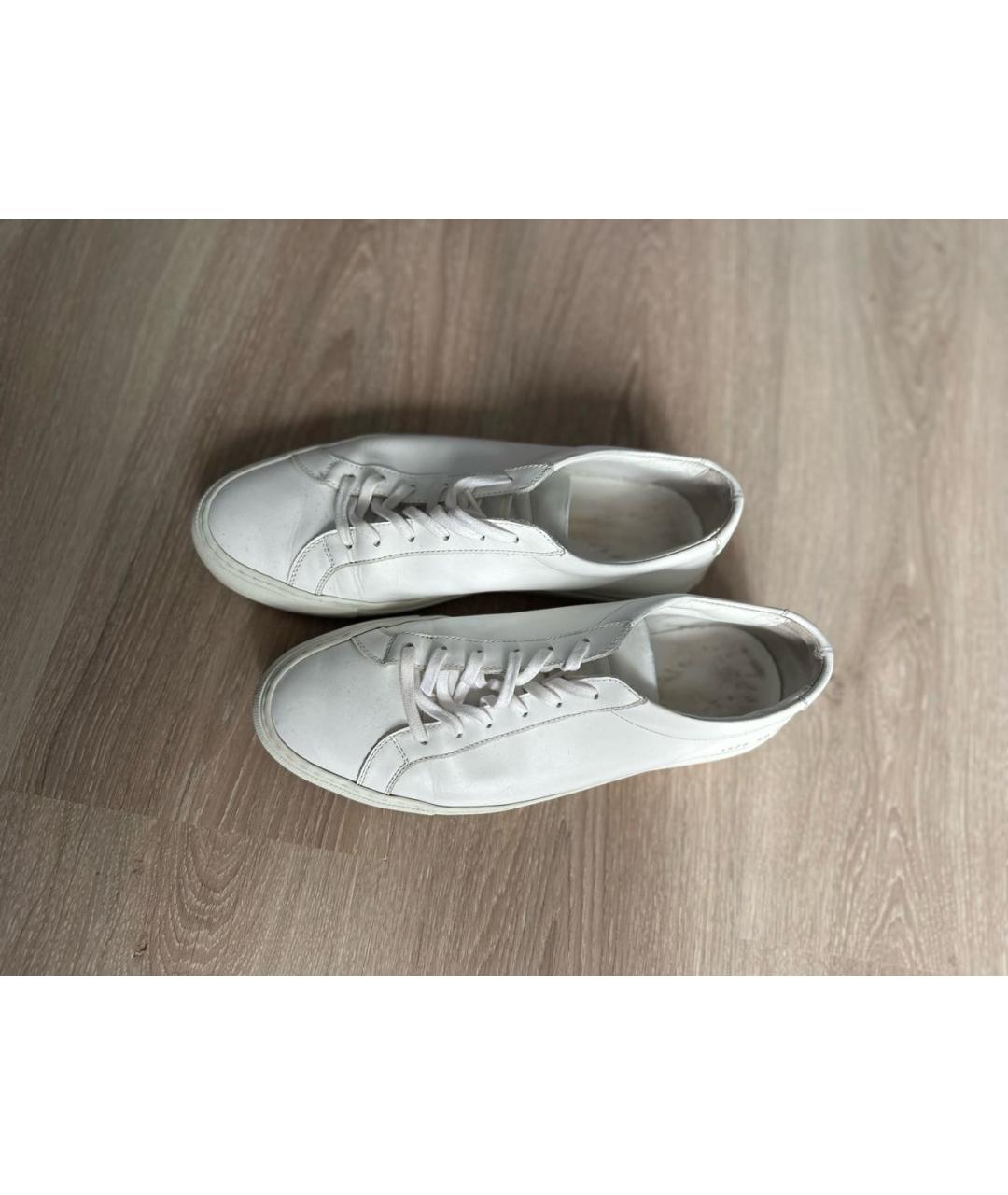 COMMON PROJECTS Белые кожаные низкие кроссовки / кеды, фото 2