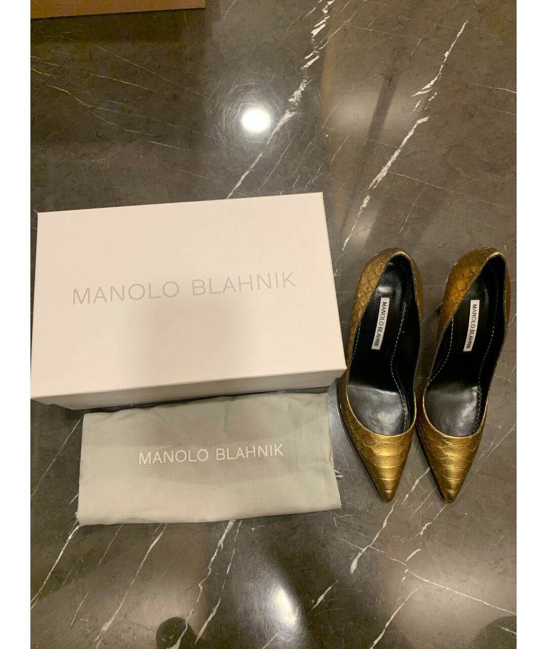 MANOLO BLAHNIK Золотые кожаные туфли, фото 5