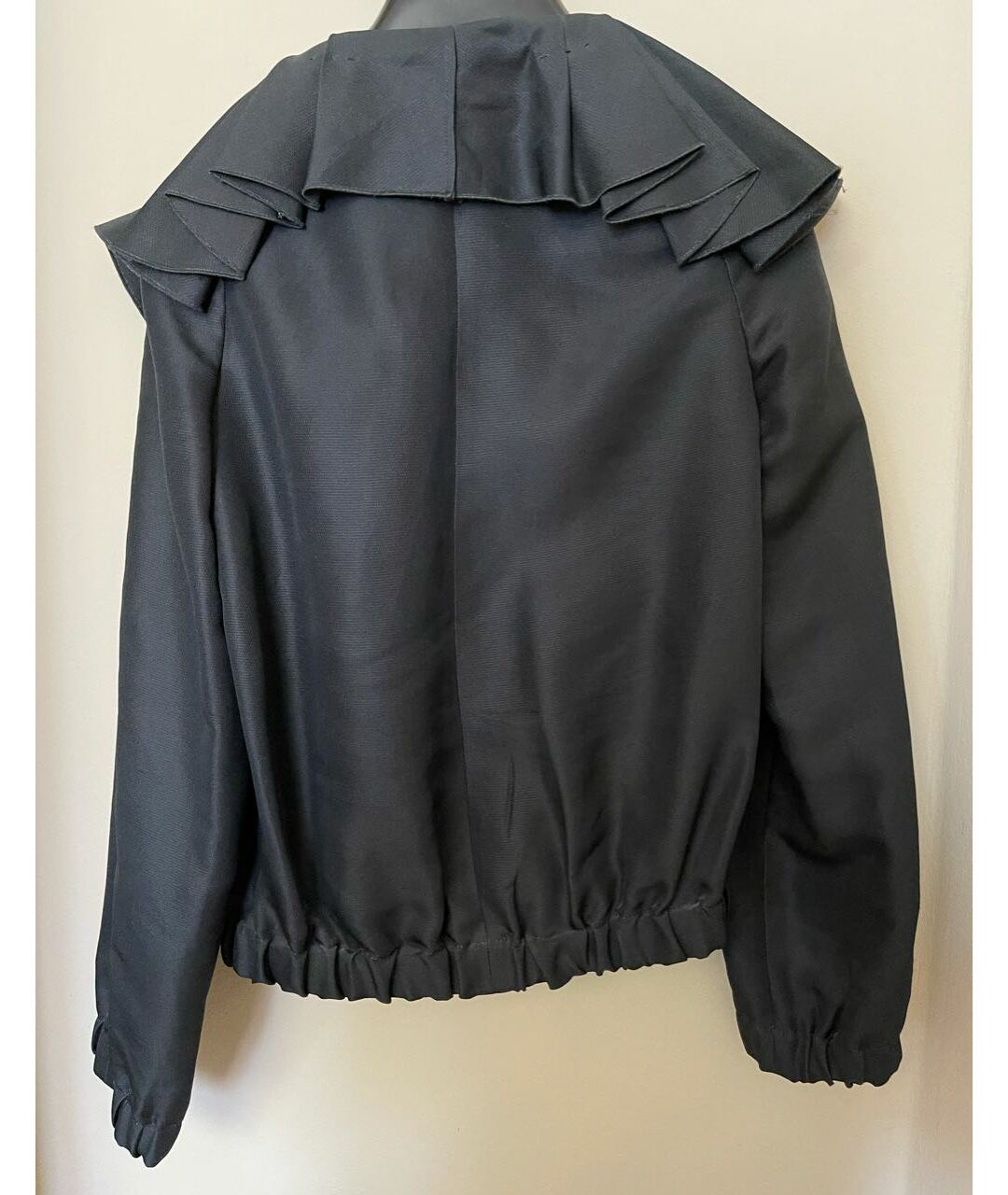 VALENTINO Черная шелковая куртка, фото 2
