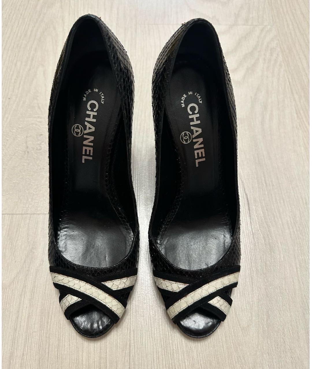 CHANEL PRE-OWNED Черные туфли из экзотической кожи, фото 2