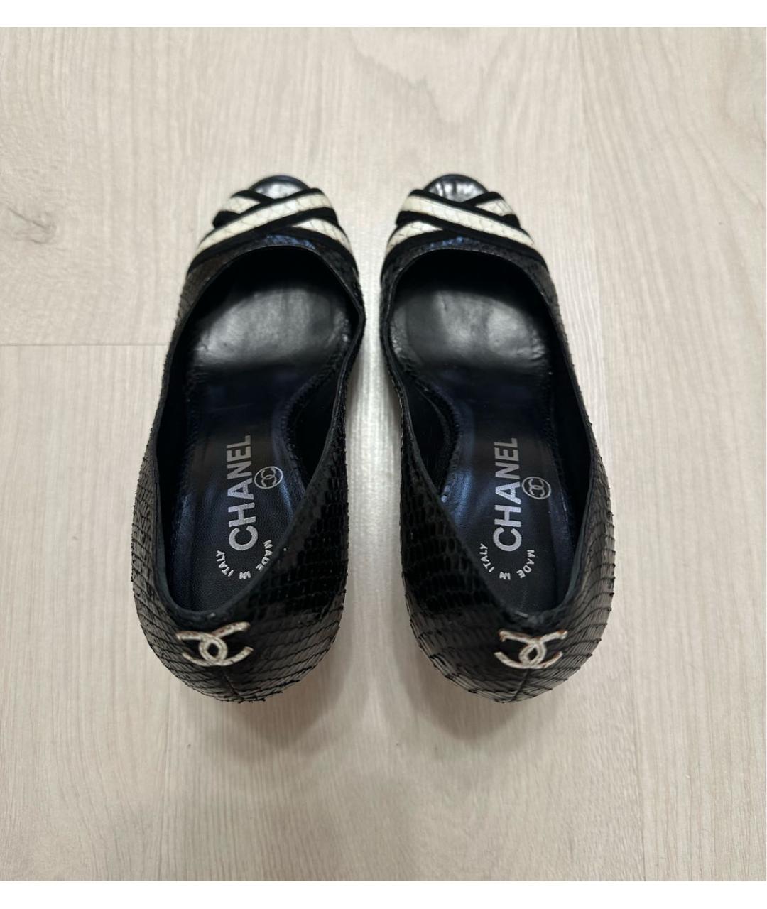 CHANEL PRE-OWNED Черные туфли из экзотической кожи, фото 3