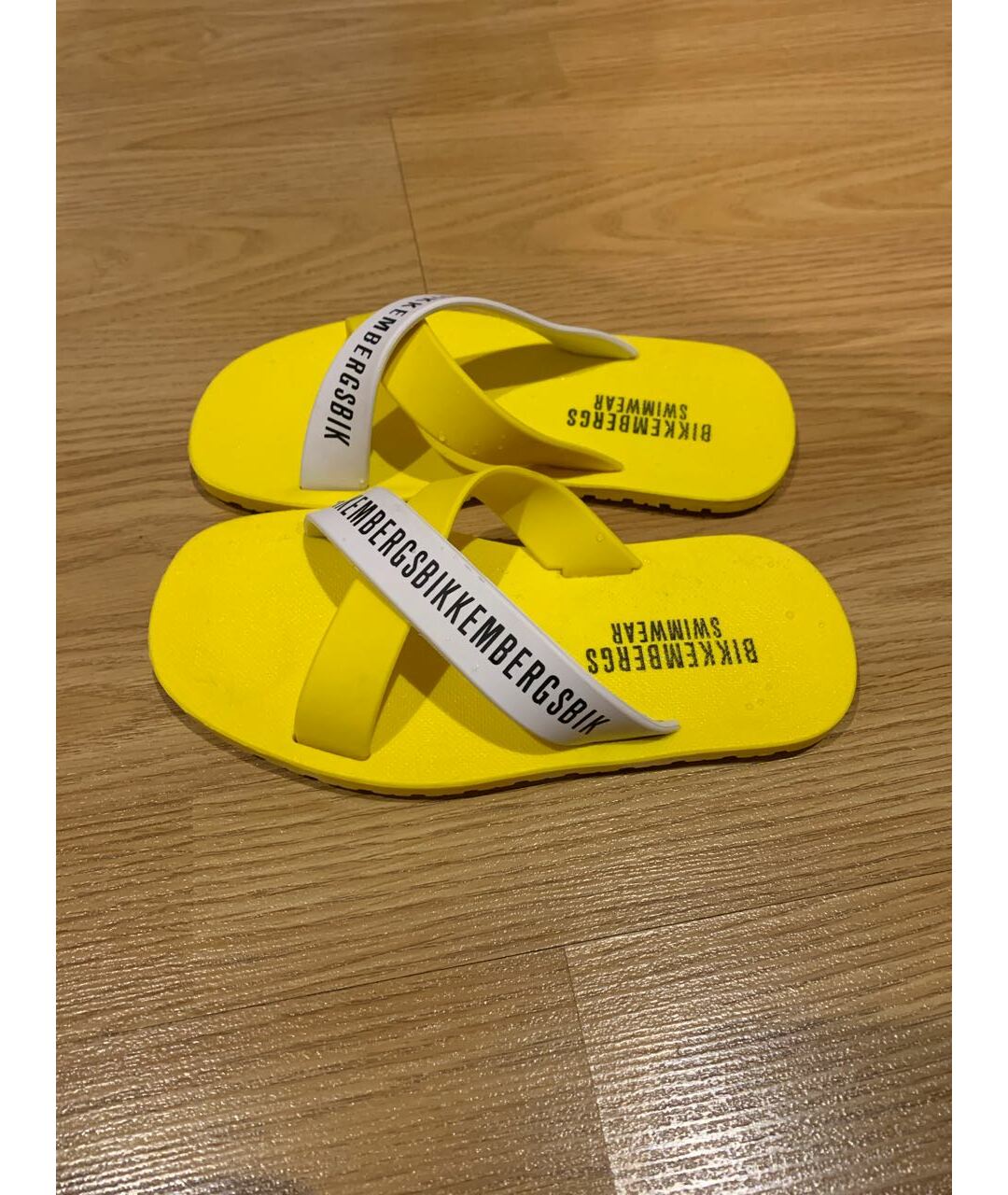 BIKKEMBERGS Желтые резиновые сандалии и шлепанцы, фото 5