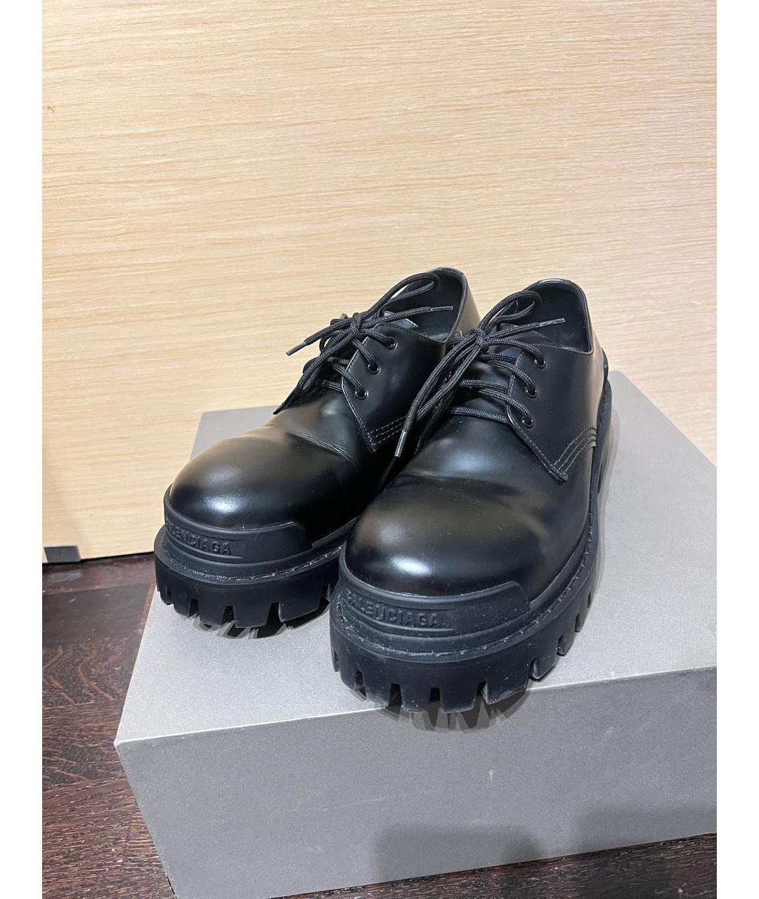 BALENCIAGA Черные кожаные низкие ботинки, фото 2