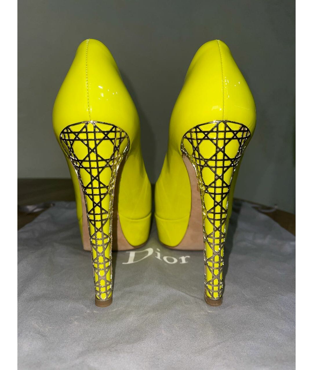 CHRISTIAN DIOR PRE-OWNED Желтые туфли из лакированной кожи, фото 4