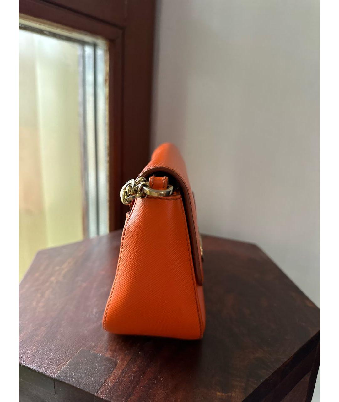 SALVATORE FERRAGAMO Оранжевая кожаная сумка через плечо, фото 2