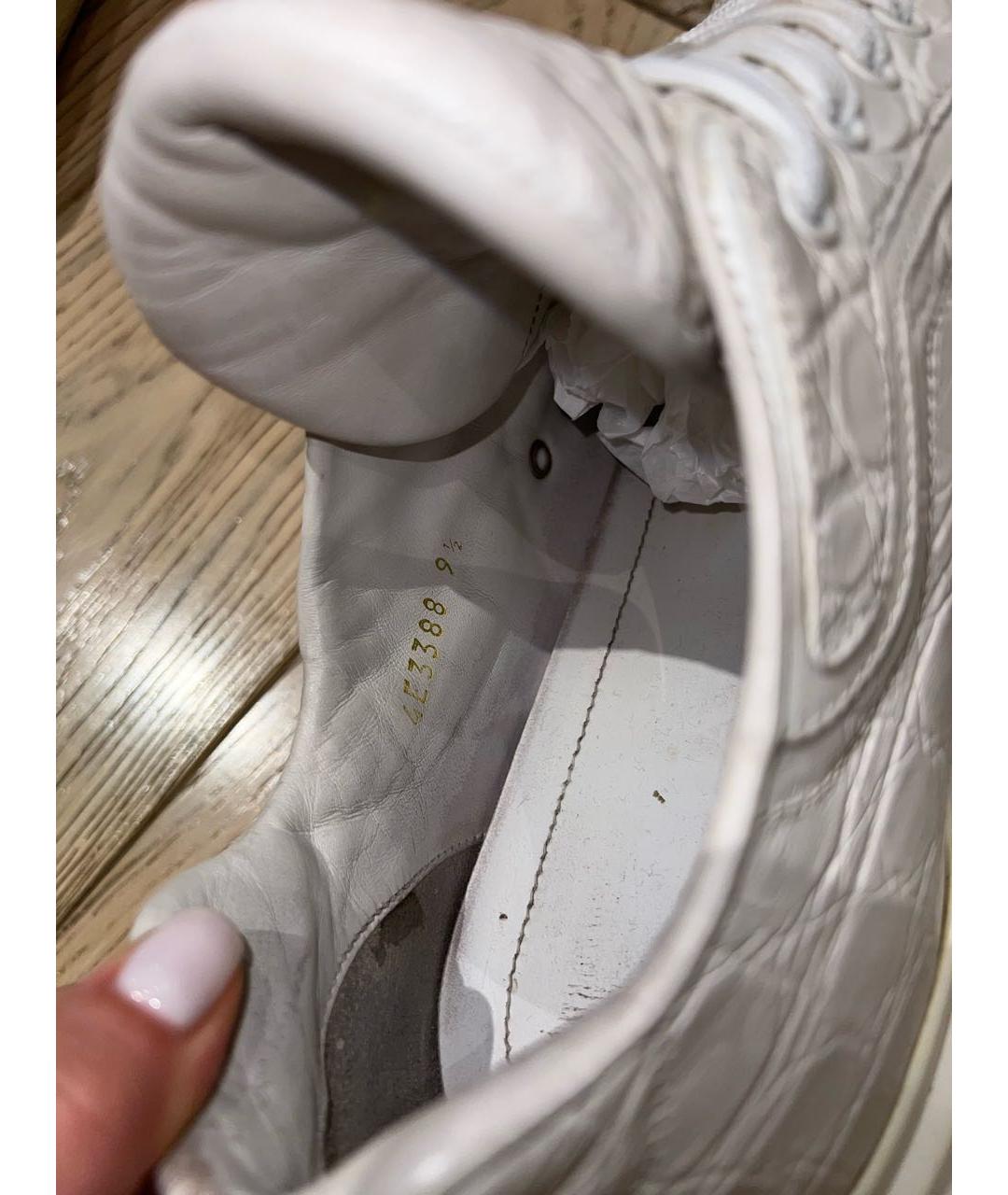 PRADA Белые низкие кроссовки / кеды из экзотической кожи, фото 2