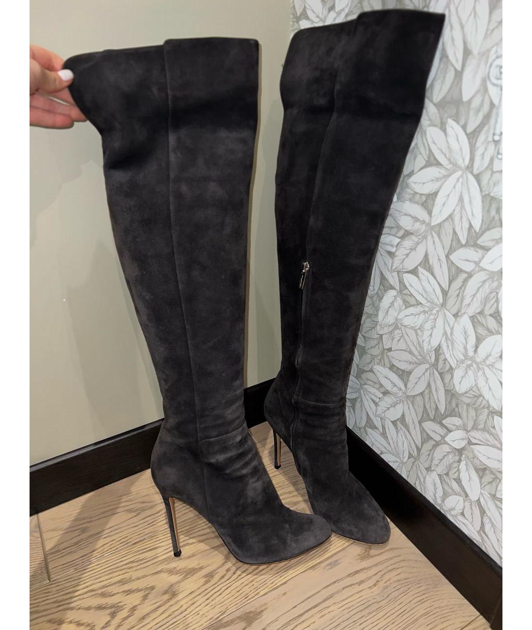 GIANVITO ROSSI Антрацитовые замшевые ботфорты, фото 9
