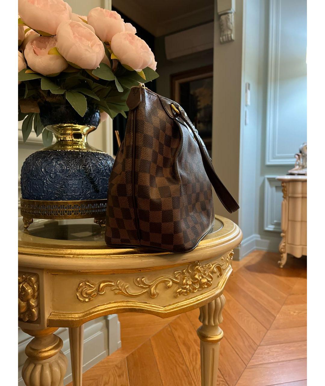 LOUIS VUITTON Коричневая кожаная сумка с короткими ручками, фото 2