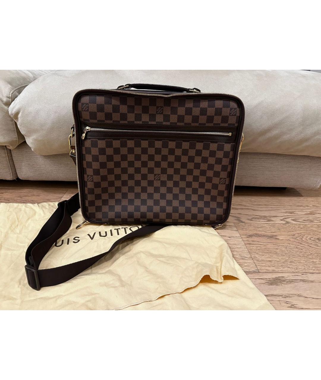 LOUIS VUITTON Коричневая кожаная сумка на плечо, фото 6