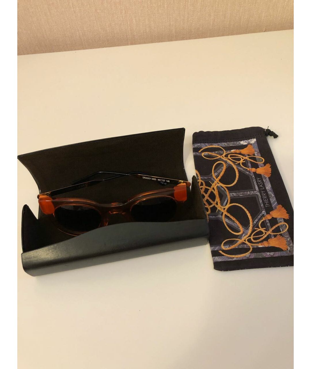 THIERRY LASRY Оранжевое пластиковые солнцезащитные очки, фото 4