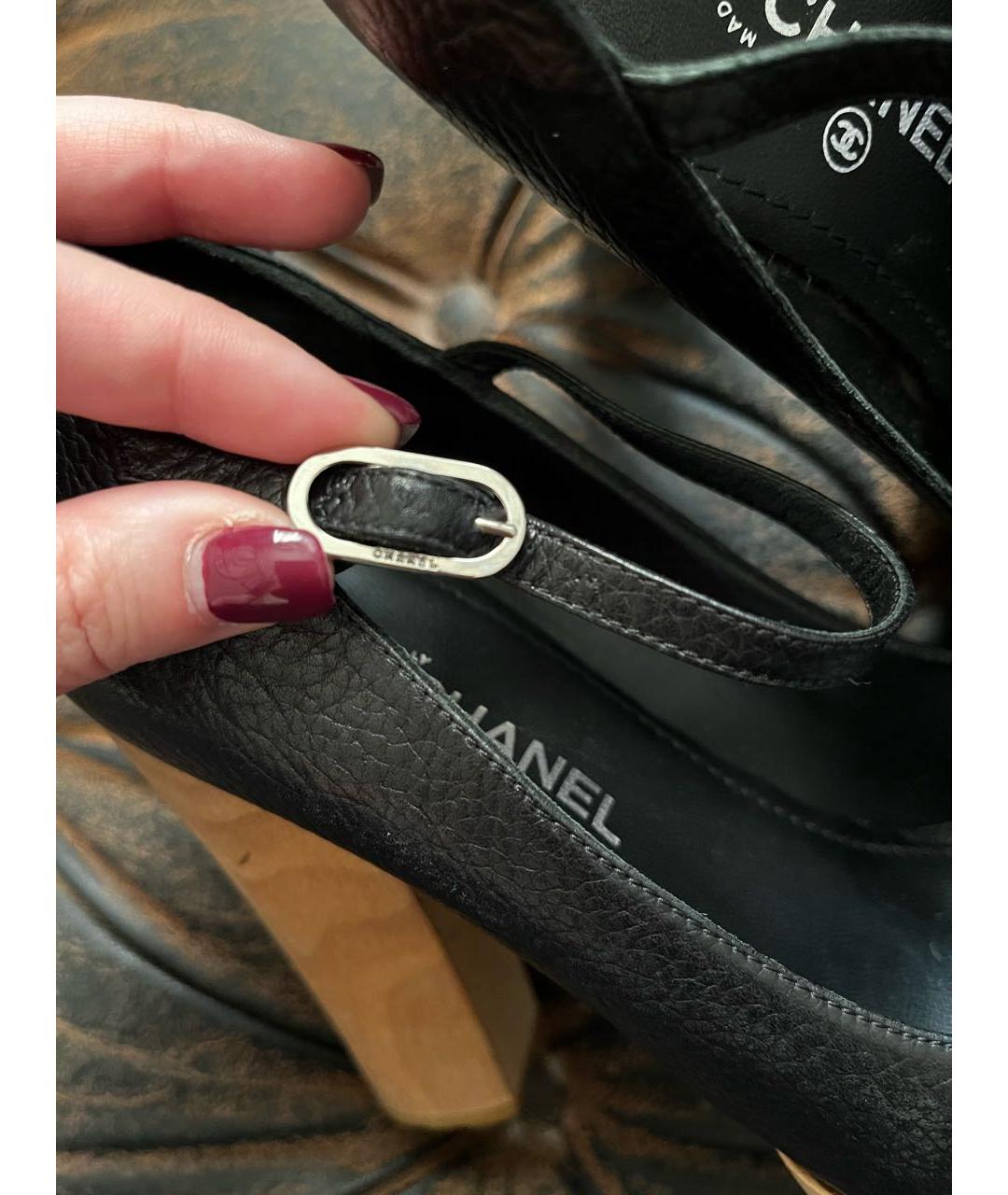 CHANEL PRE-OWNED Черные кожаные босоножки, фото 5