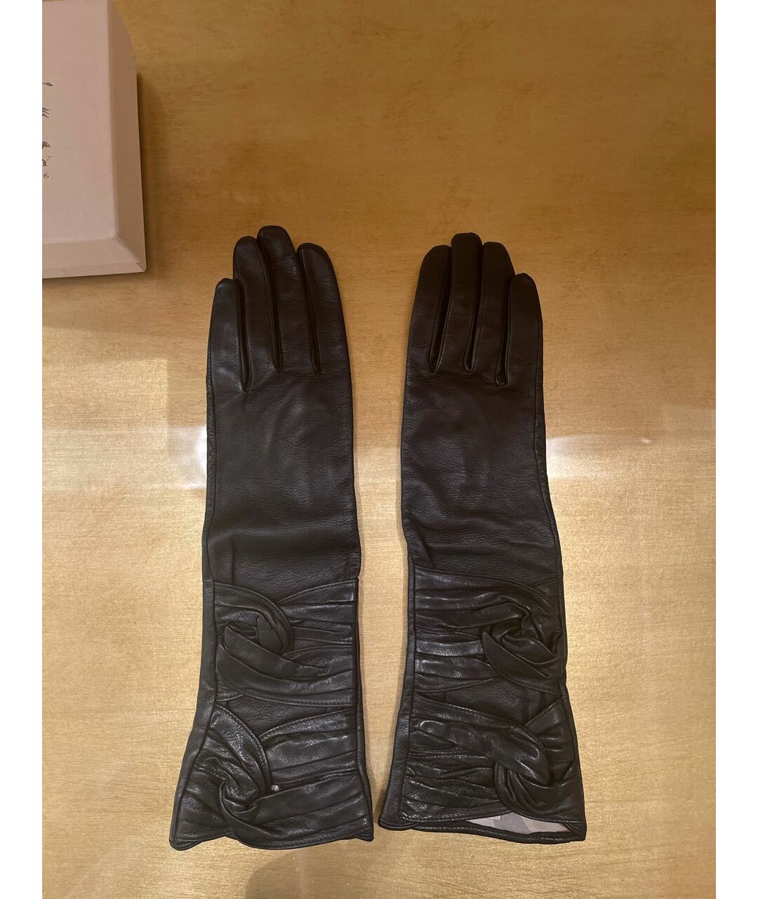 BURBERRY Черные кожаные перчатки, фото 7